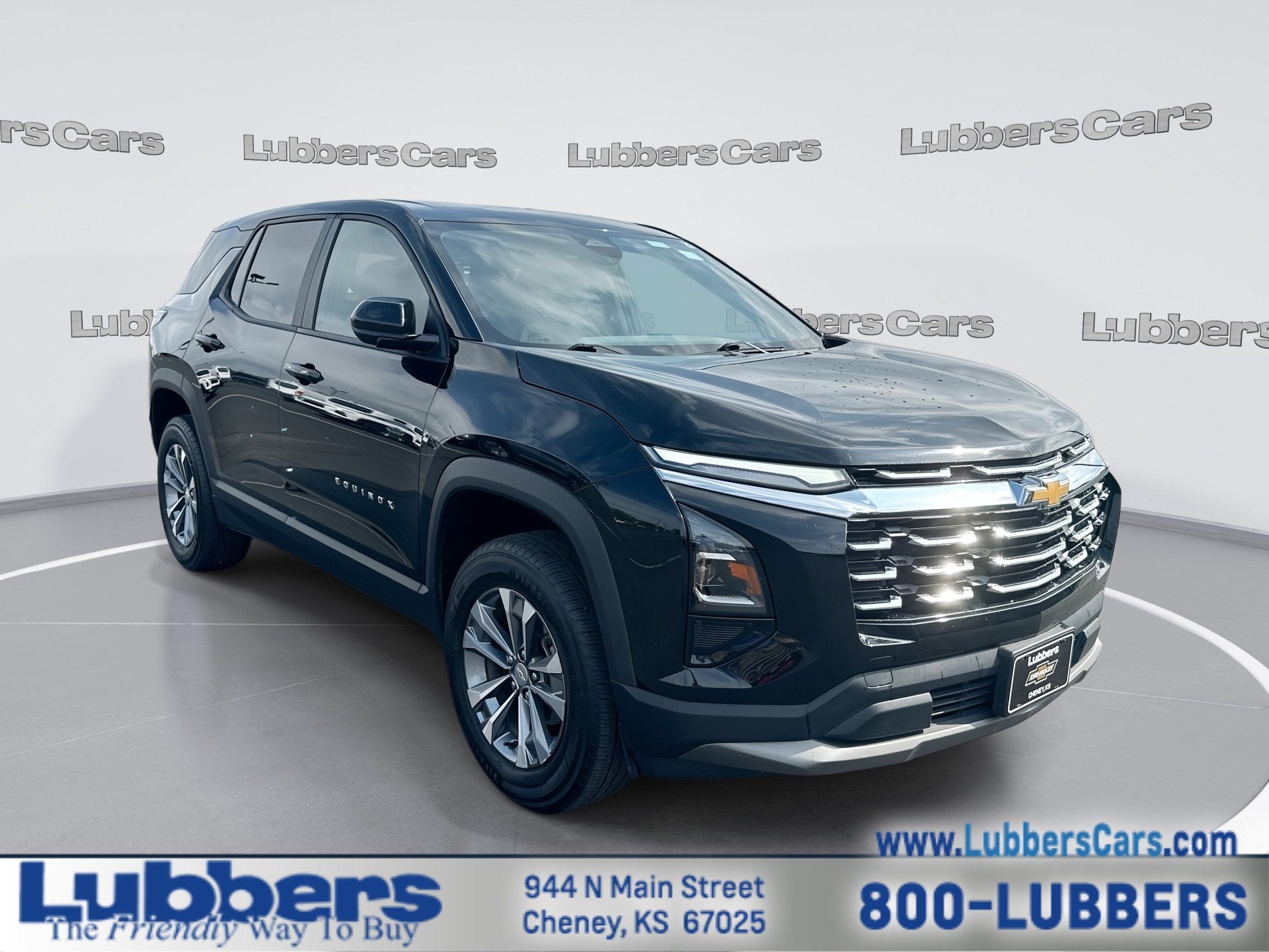 2025 Chevrolet Equinox FWD LT in Mosaic Black Metallic — front three-quarter view